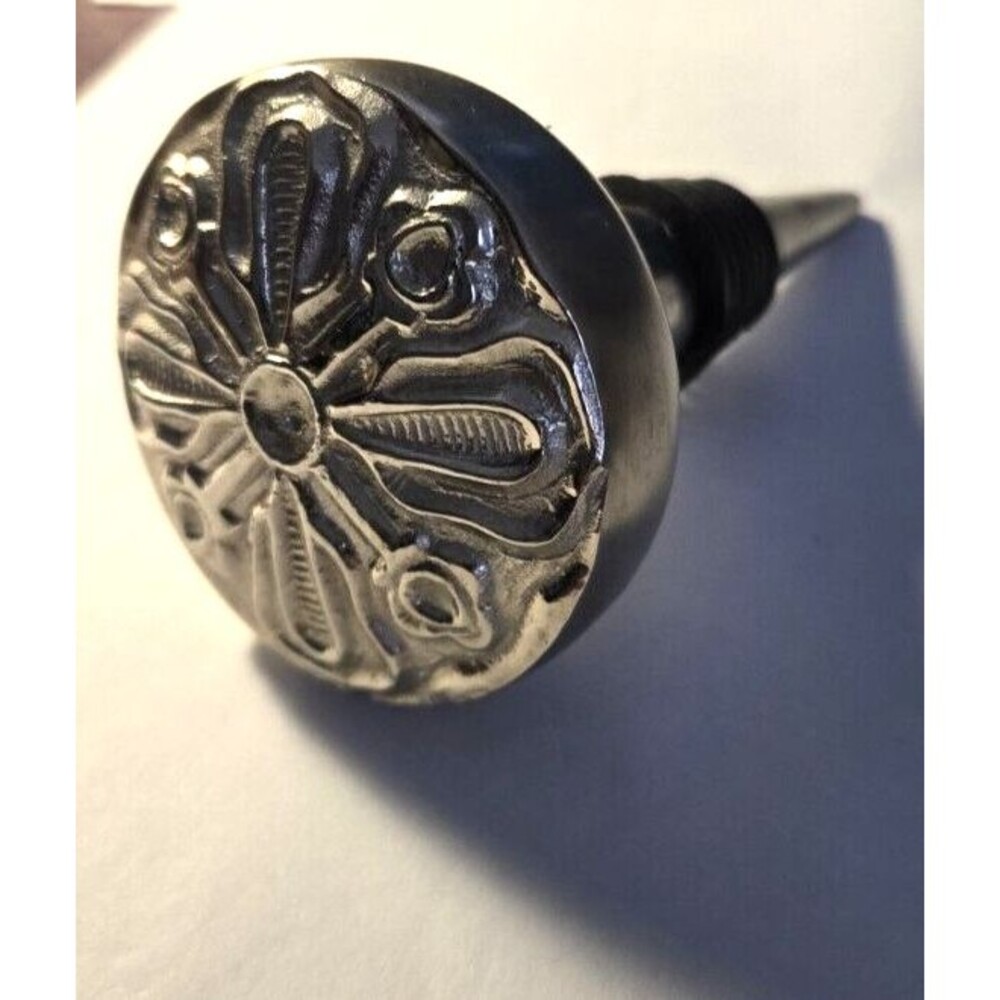 Heavy Metal Wine Bottle Stoppe-Vintage